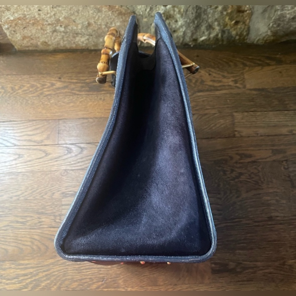 Gucci vintage Navy Suede Tote with Bamboo Handles - Picture 9 of 16